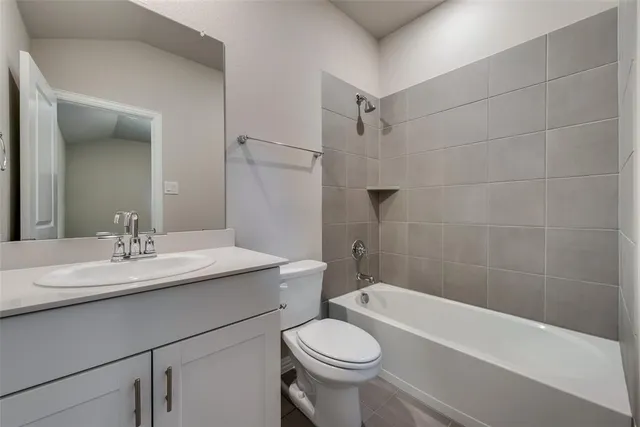 $2,850 | 2124 Sun Star Drive, Haslet, TX 76052