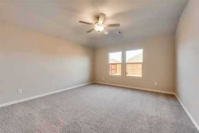 $2,850 | 2124 Sun Star Drive, Haslet, TX 76052