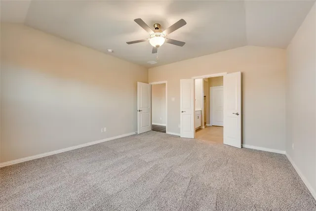 $2,850 | 2124 Sun Star Drive, Haslet, TX 76052