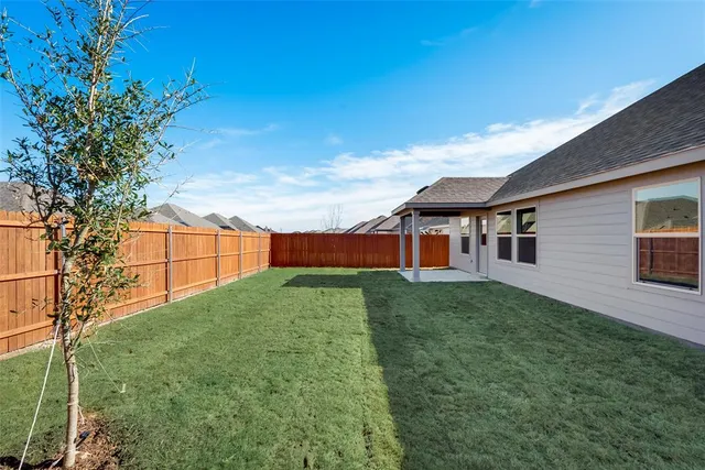 $2,850 | 2124 Sun Star Drive, Haslet, TX 76052