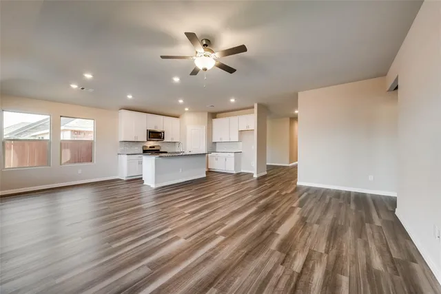 $2,850 | 2124 Sun Star Drive, Haslet, TX 76052