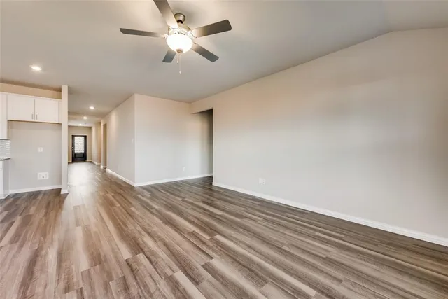 $2,850 | 2124 Sun Star Drive, Haslet, TX 76052