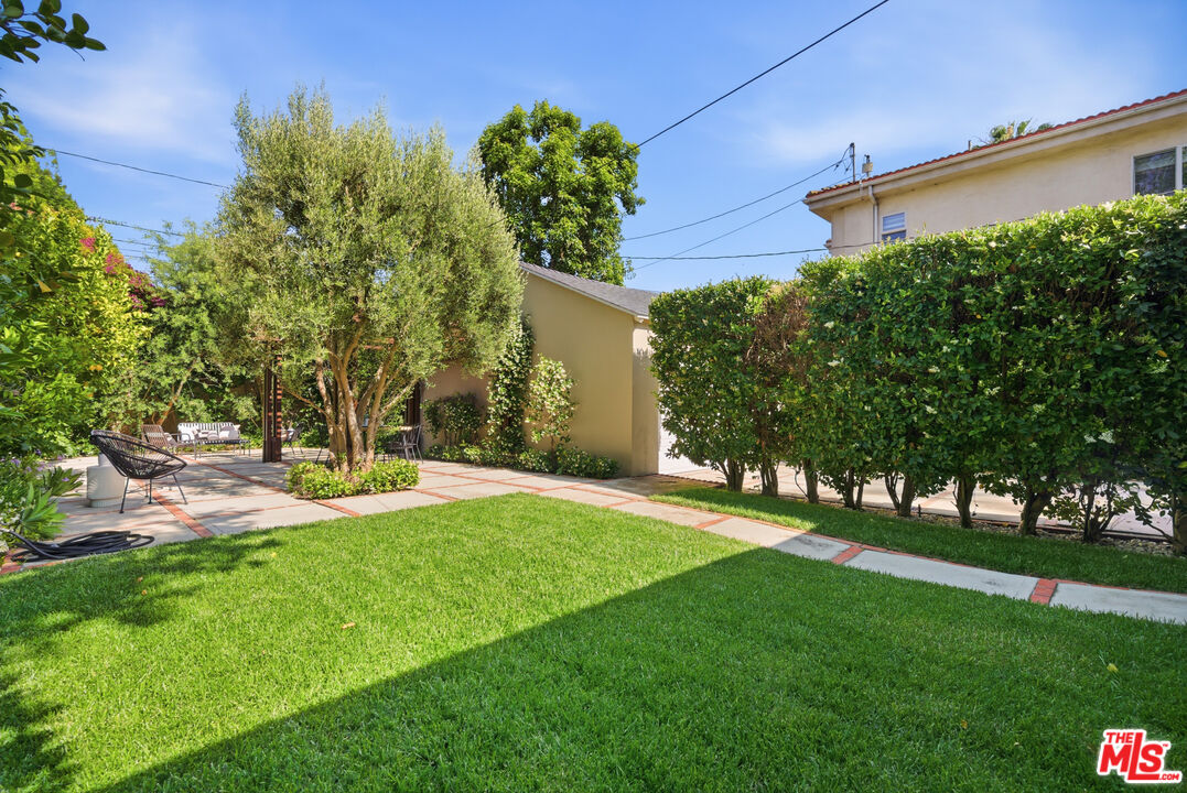 4132 Rhodes Avenue Studio City, CA 91604 - Photo 26 of 42