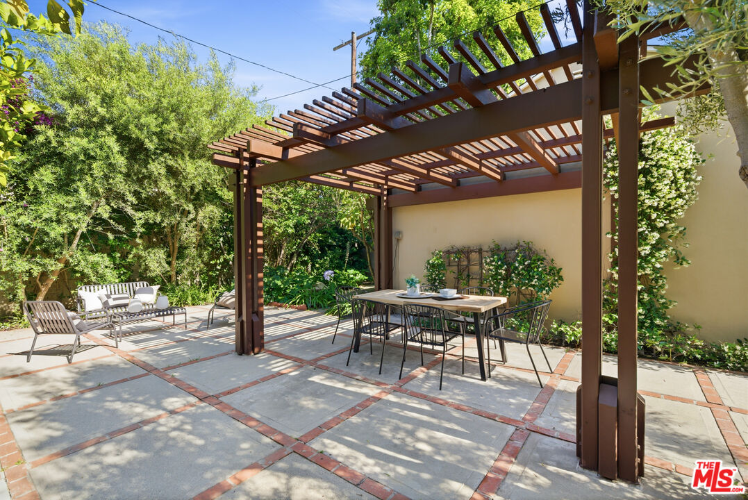 4132 Rhodes Avenue Studio City, CA 91604 - Photo 30 of 42