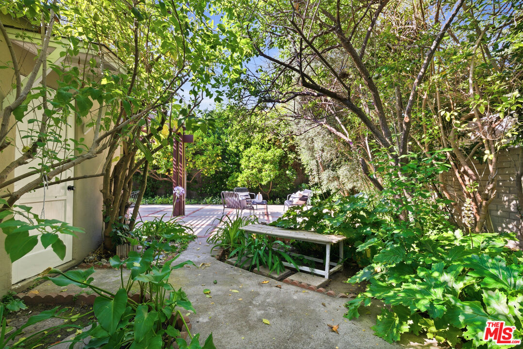 4132 Rhodes Avenue Studio City, CA 91604 - Photo 36 of 42