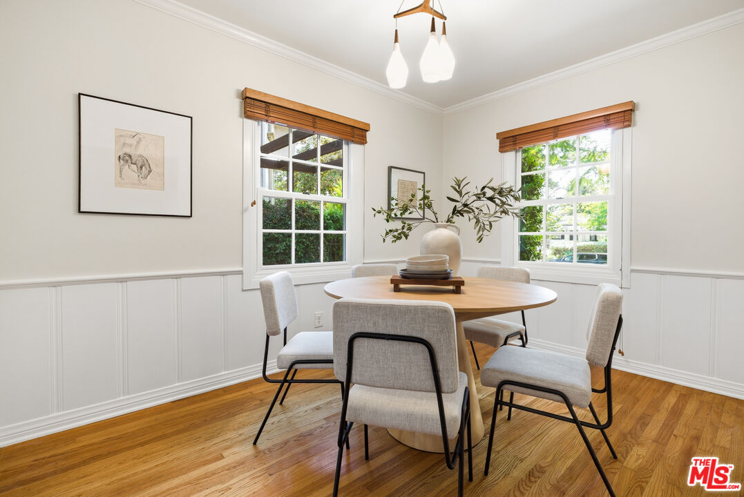 4132 Rhodes Avenue Studio City, CA 91604 - Photo 10 of 42