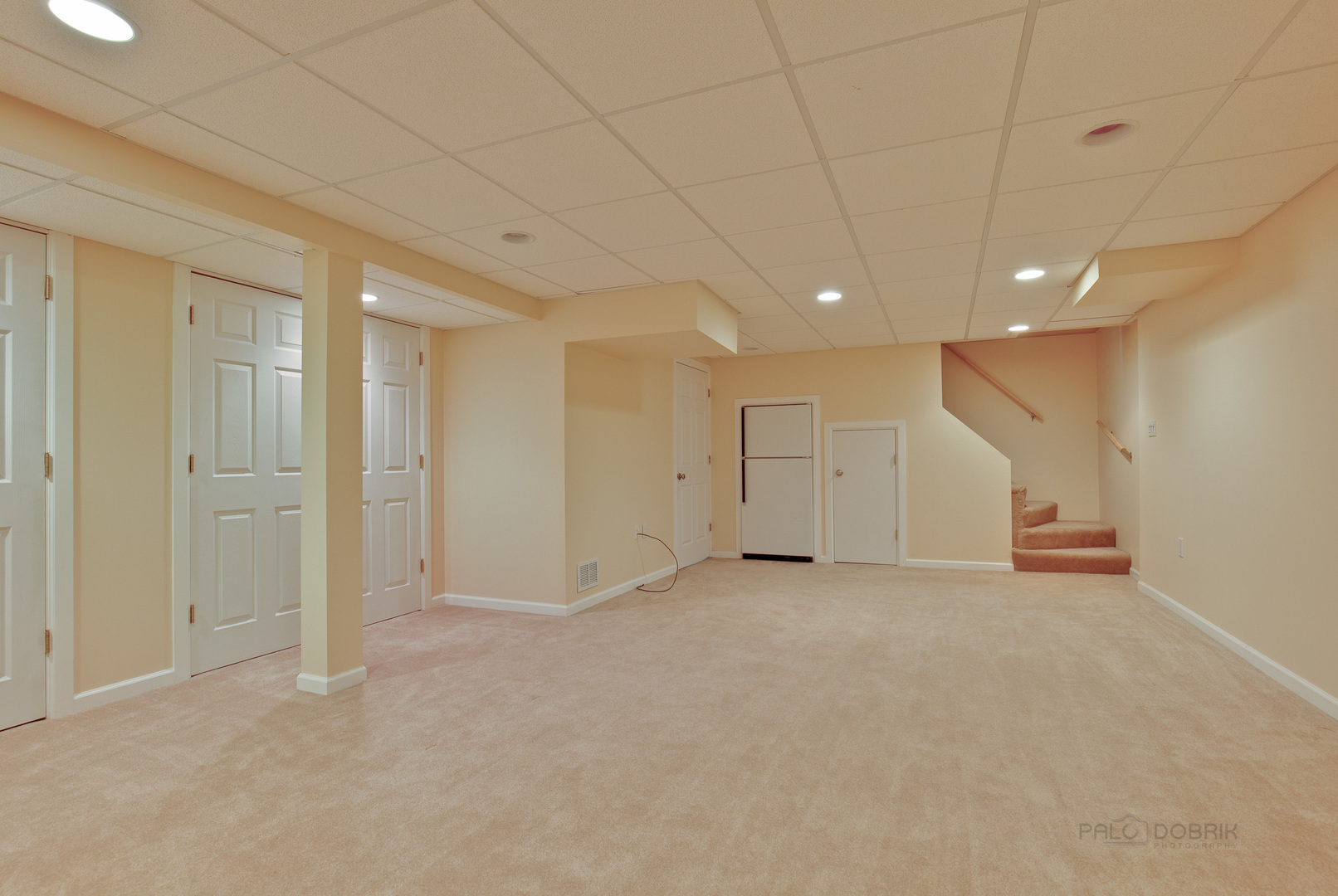 1300 Devonshire Road Buffalo Grove, IL 60089 - Photo 28 of 34 a view of an empty room
