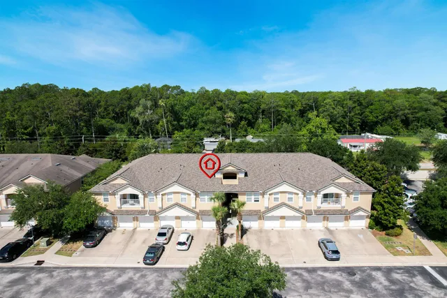 $1,495 | 511 Golden Lake Loop | Sebastian Cove