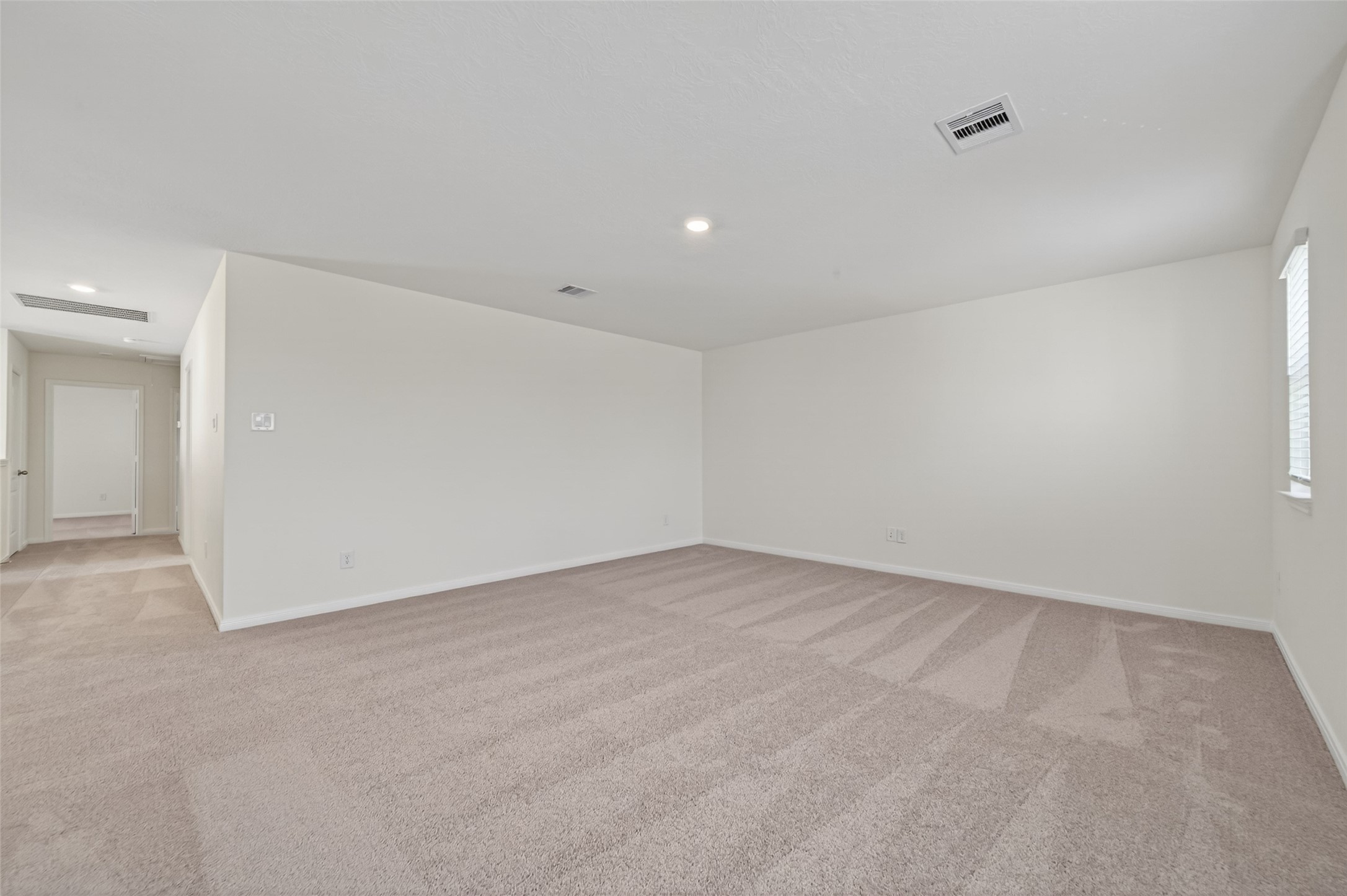 8110 Shelter Bay Lane Cypress, TX 77433 - Photo 31 of 43 Game room