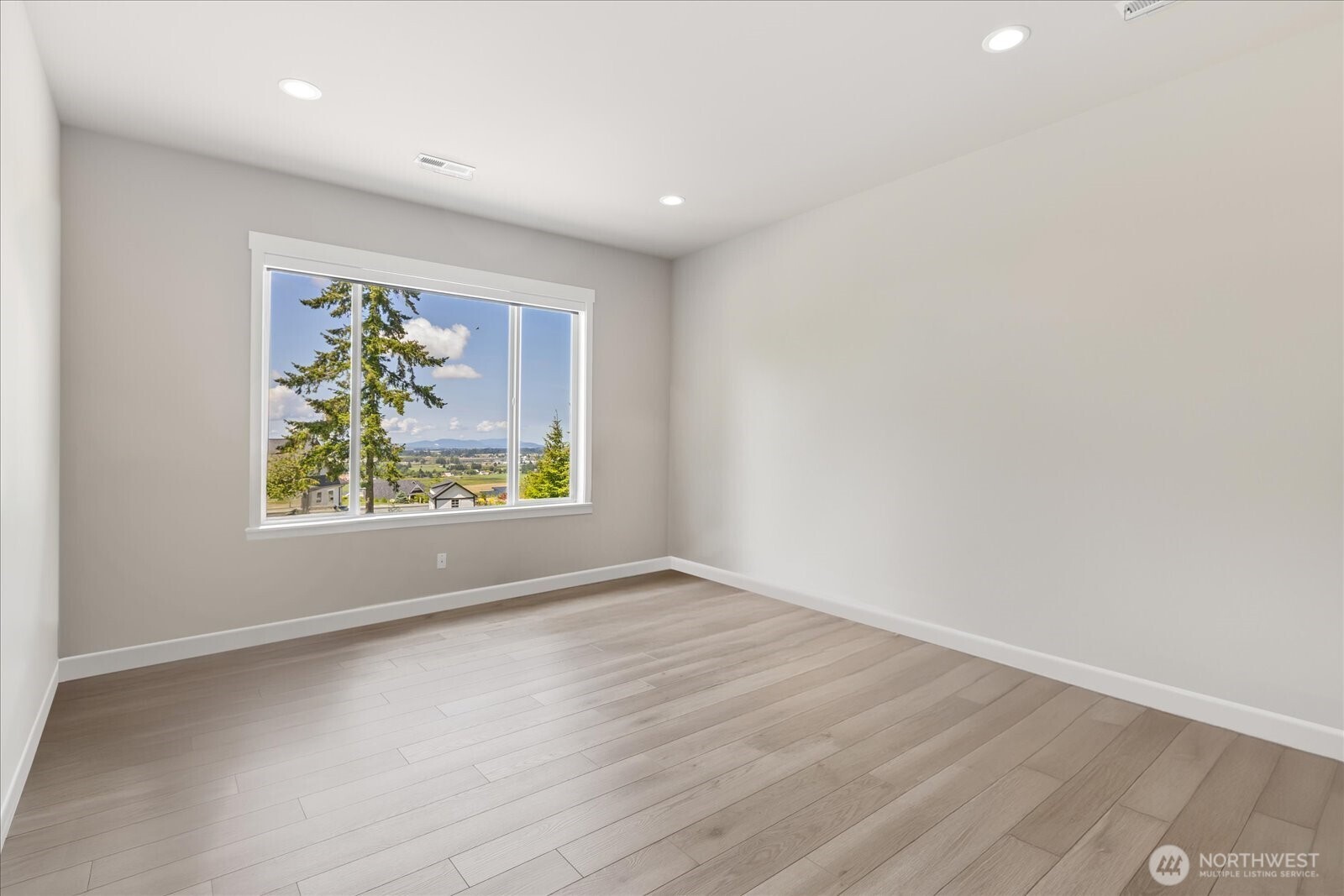 20434 Benson Ridge Mount Vernon, WA 98274 - Photo 19 of 31 Gallery Image 19