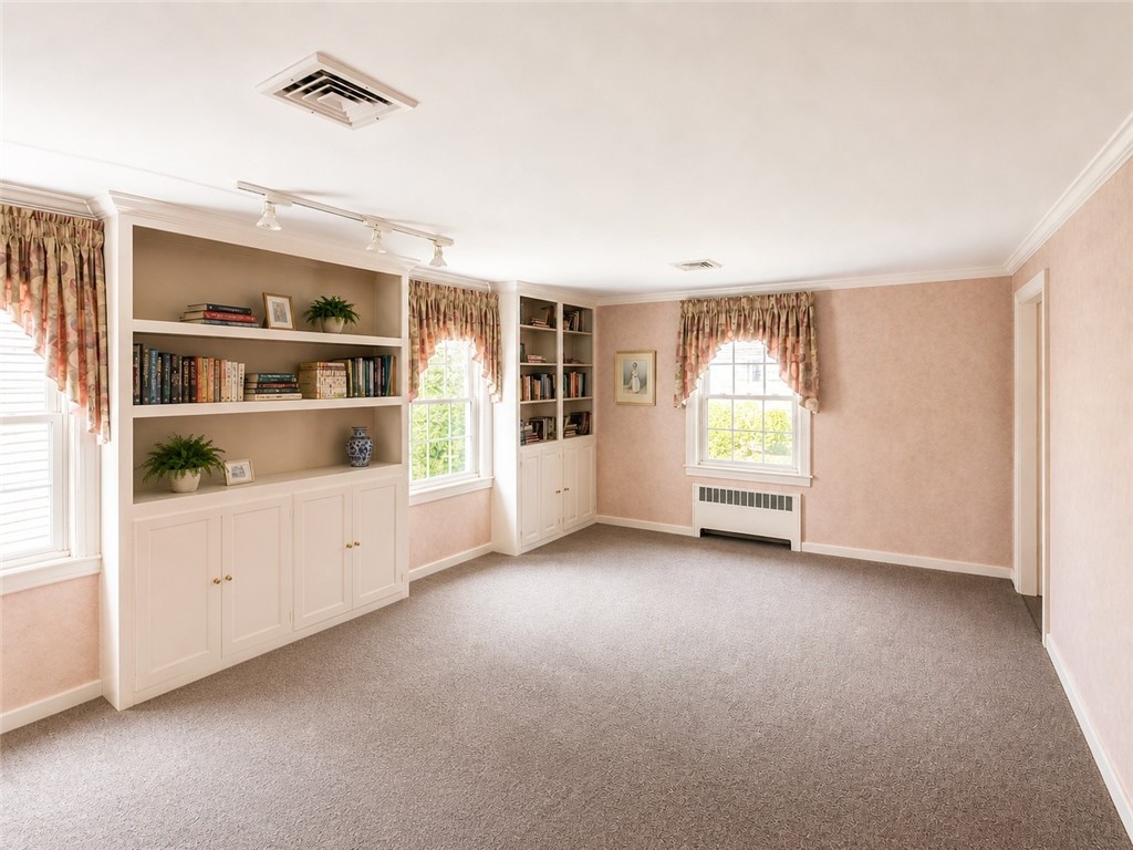 7 Beech Tree Road East Providence, RI 02916 - Photo 6 of 9