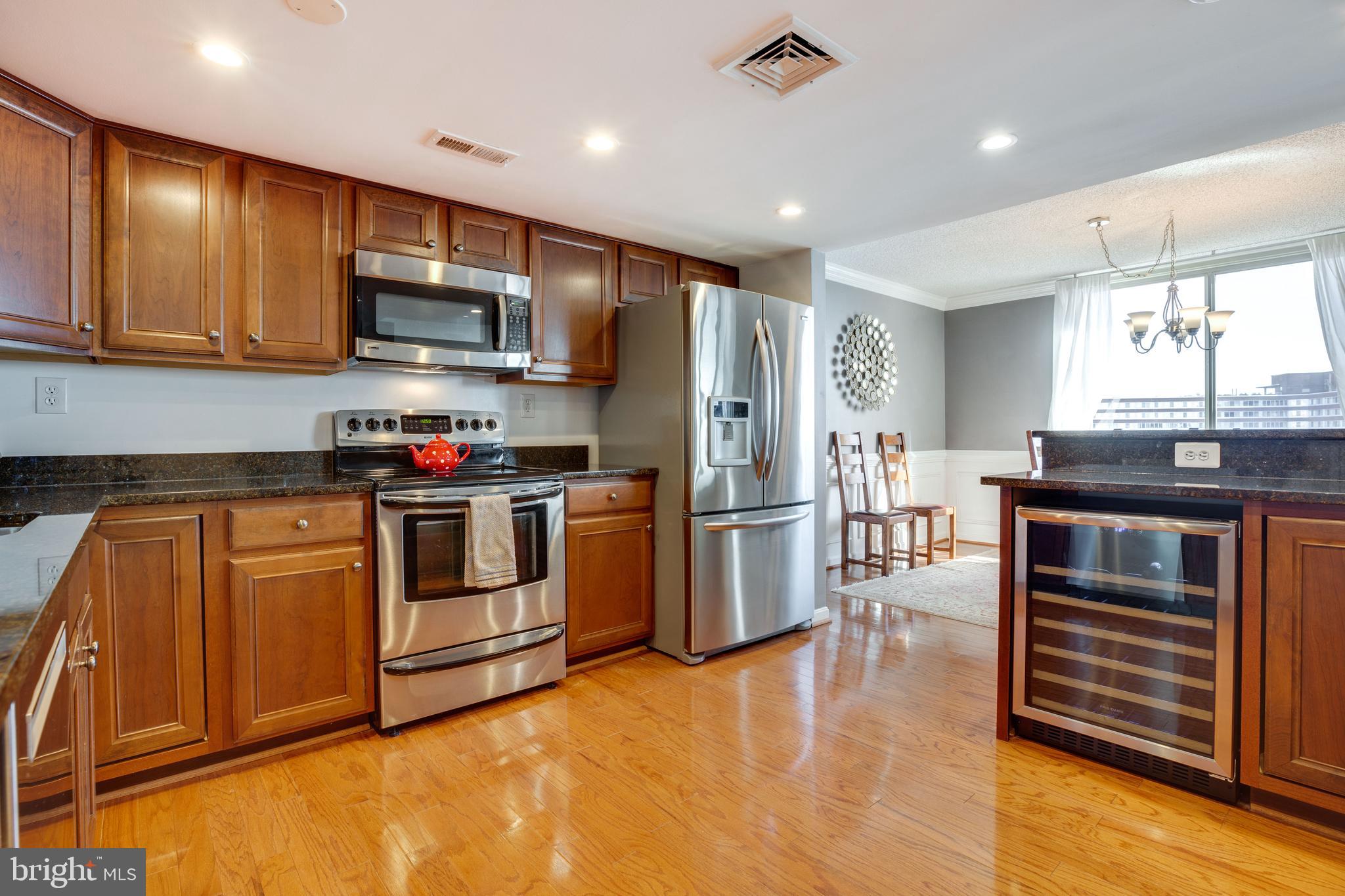 1515 South Arlington Ridge Road, Unit 602 Arlington, VA 22202 - Photo 16 of 37 Gallery Image 16