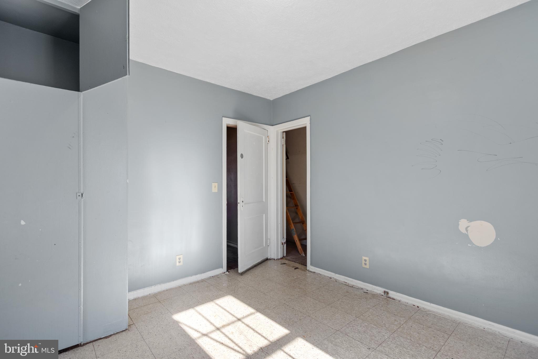 6009 Old Silver Hill Road District Heights, MD 20747 - Photo 16 of 24 a view of livingroom with window
