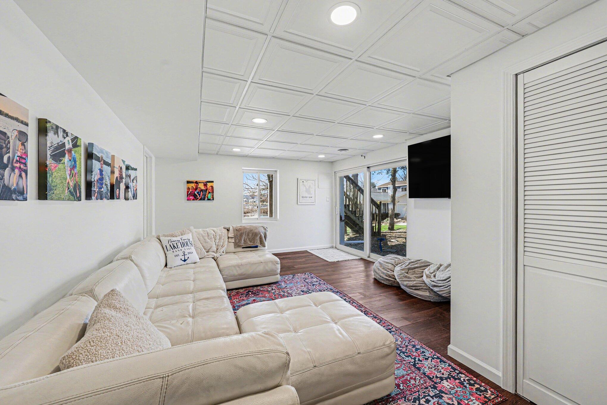 5884 Rays Drive Onsted, MI 49265 - Photo 16 of 31 011_file_3298