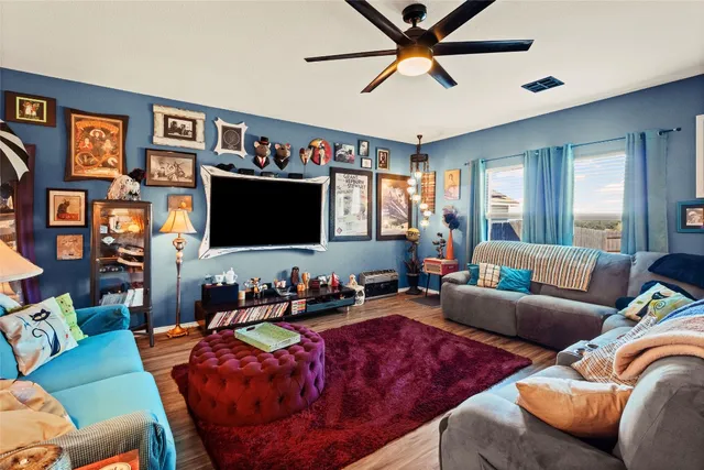 $289,000 | 116 Night Riders Way, Jarrell, TX 76537