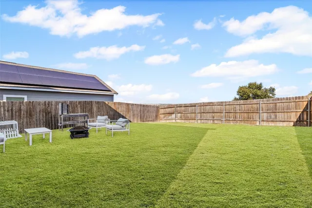 $289,000 | 116 Night Riders Way, Jarrell, TX 76537