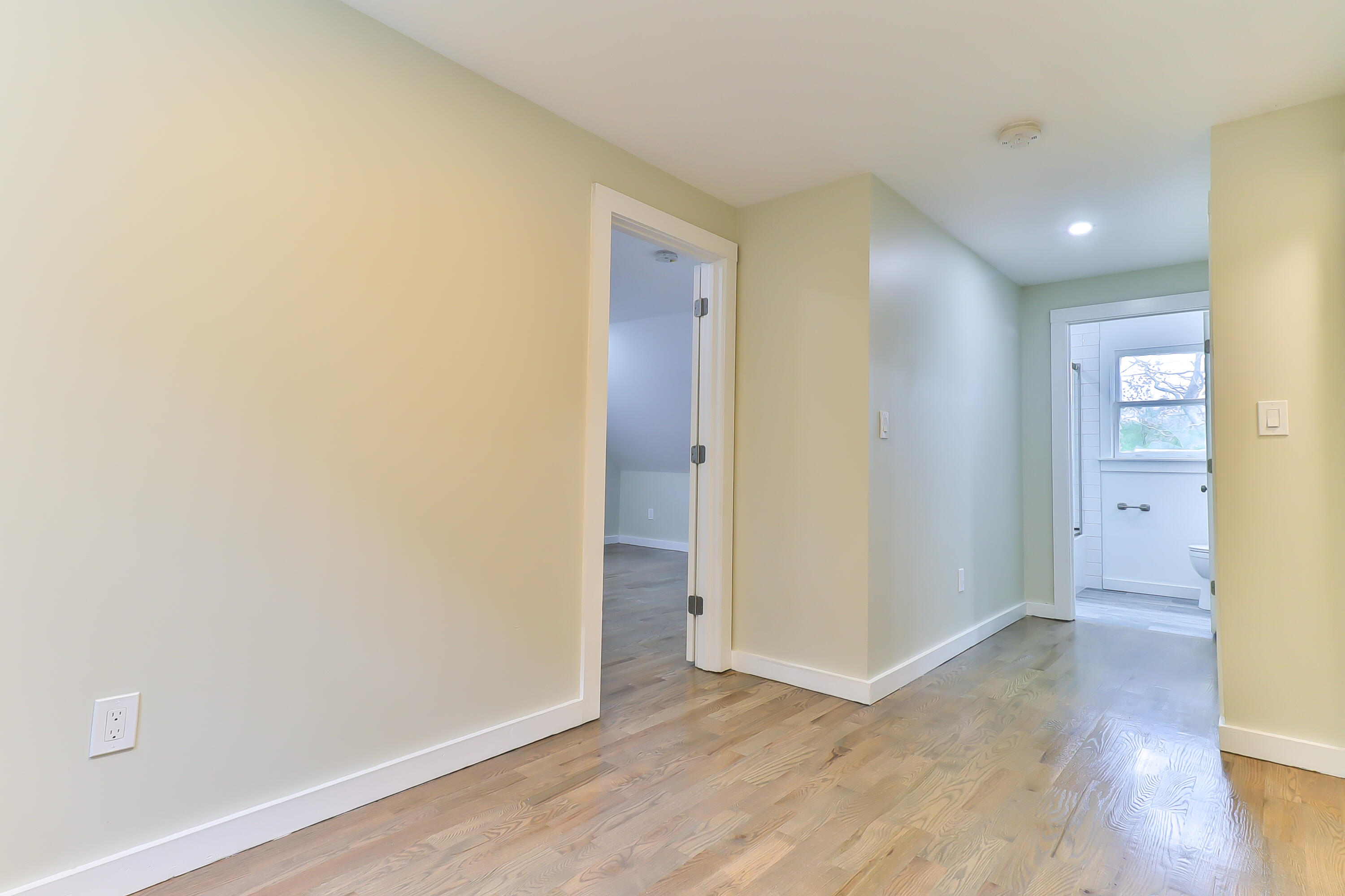 40 Richardson Road Centerville, MA 02632 - Photo 21 of 35 an empty room with wooden floor