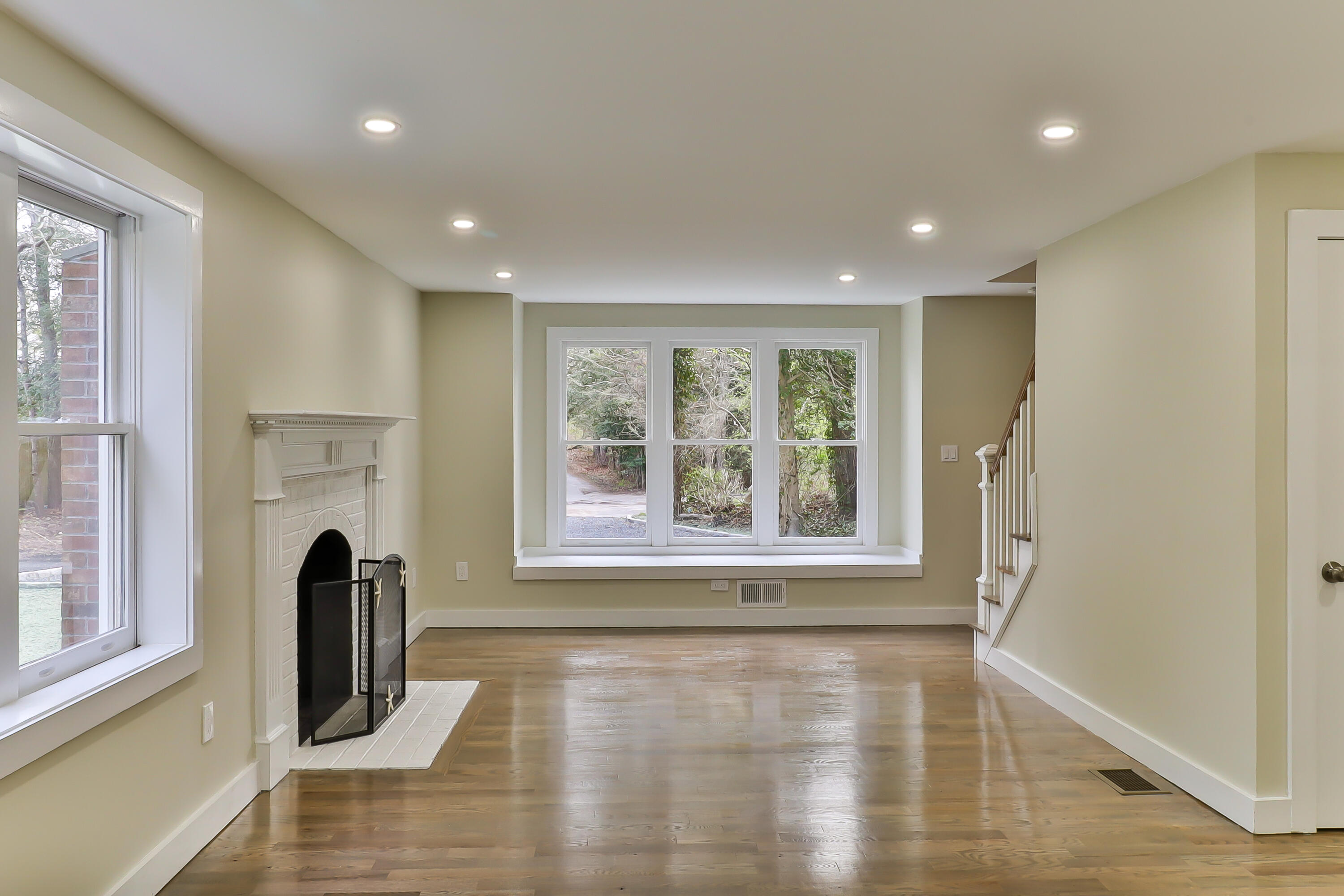 40 Richardson Road Centerville, MA 02632 - Photo 5 of 35 a view of a room with wooden floor and furniture