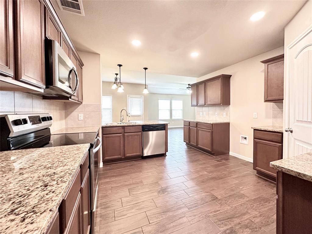 905 Quartz Trail Princeton, TX 75407 - Photo 6 of 26
