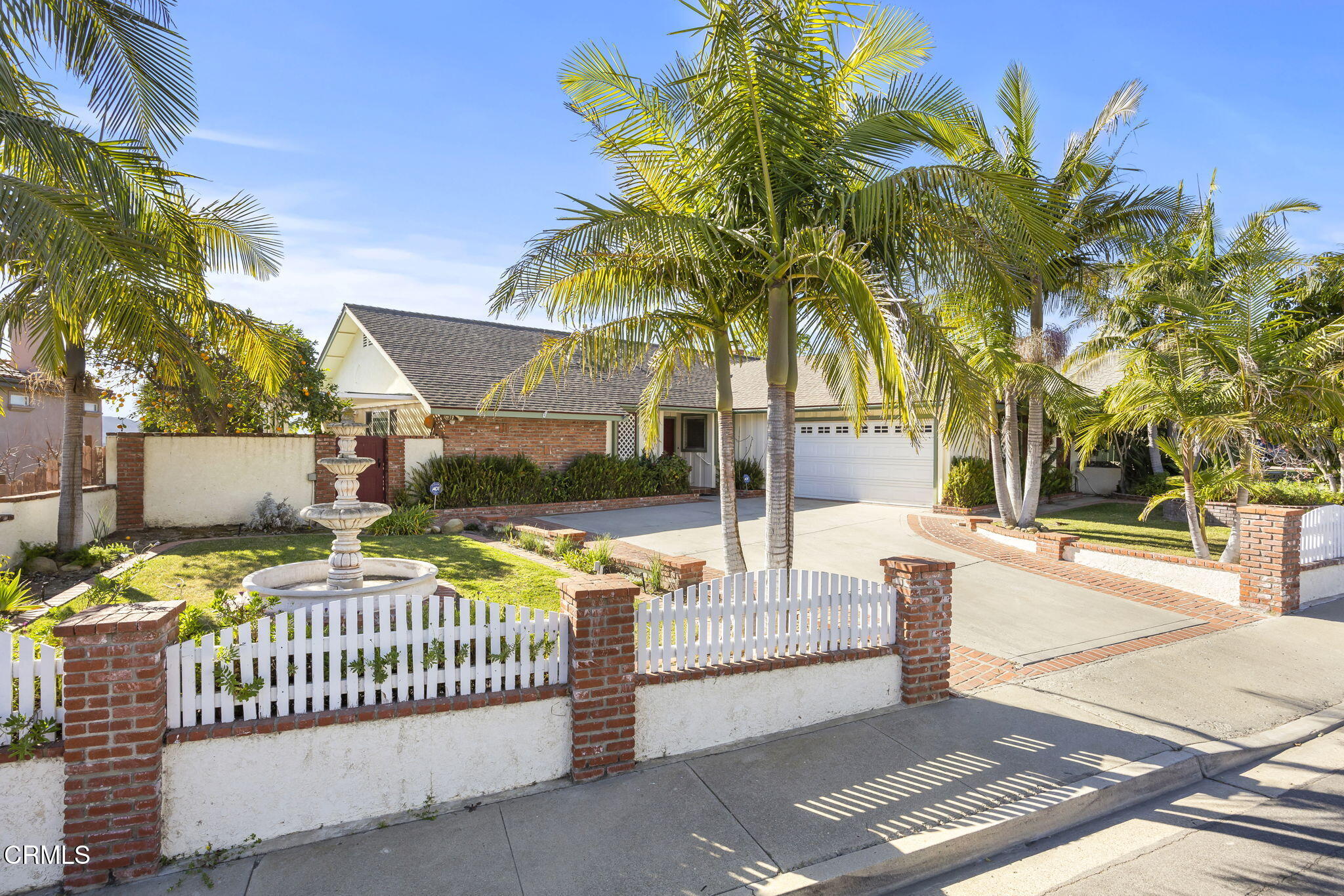 512 Foothill Road Santa Paula, CA 93060 - Photo 3 of 40 3-web-or-mls-Upmarketmedia_512Foo-8a