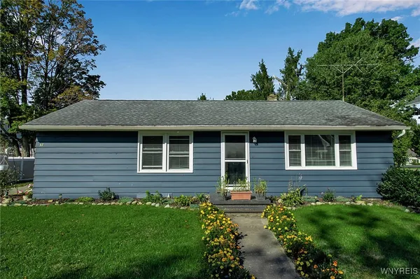 $185,000 | 37 School Street, Yorkshire, NY 14042