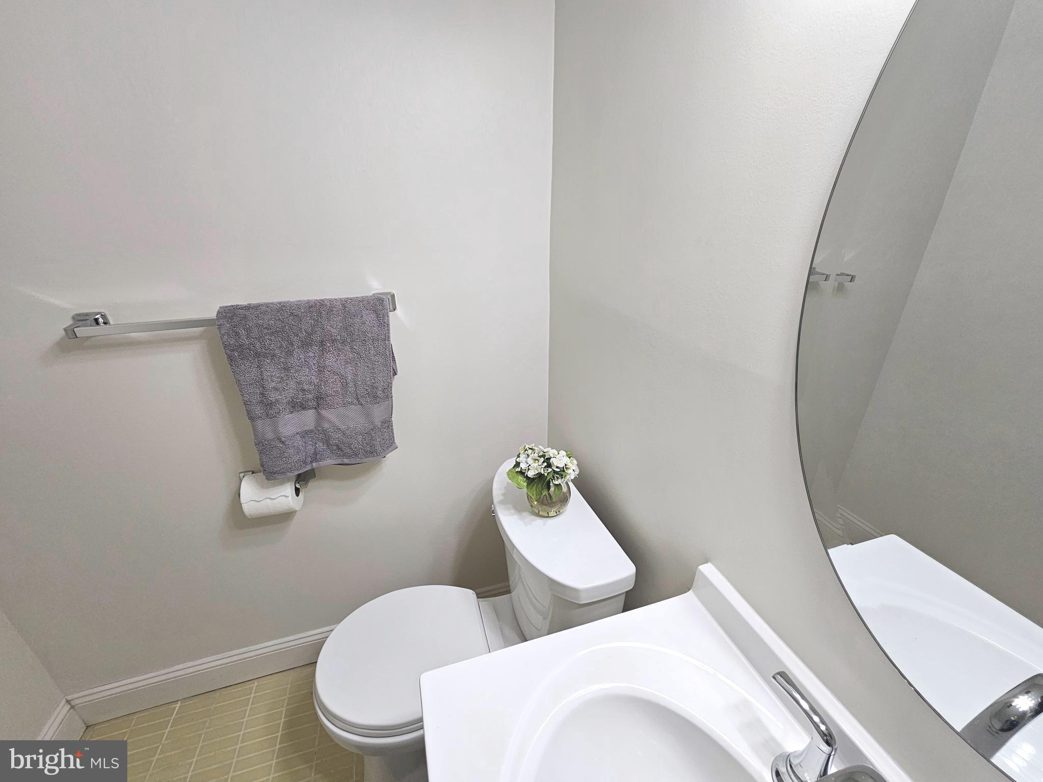 18 Monroe Street, Unit 201 Rockville, MD 20850 - Photo 12 of 28