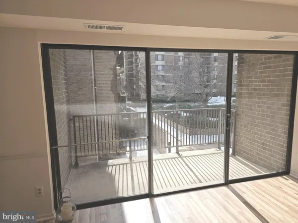 $238,000 | 18 Monroe Street, Unit 201, Rockville, MD 20850