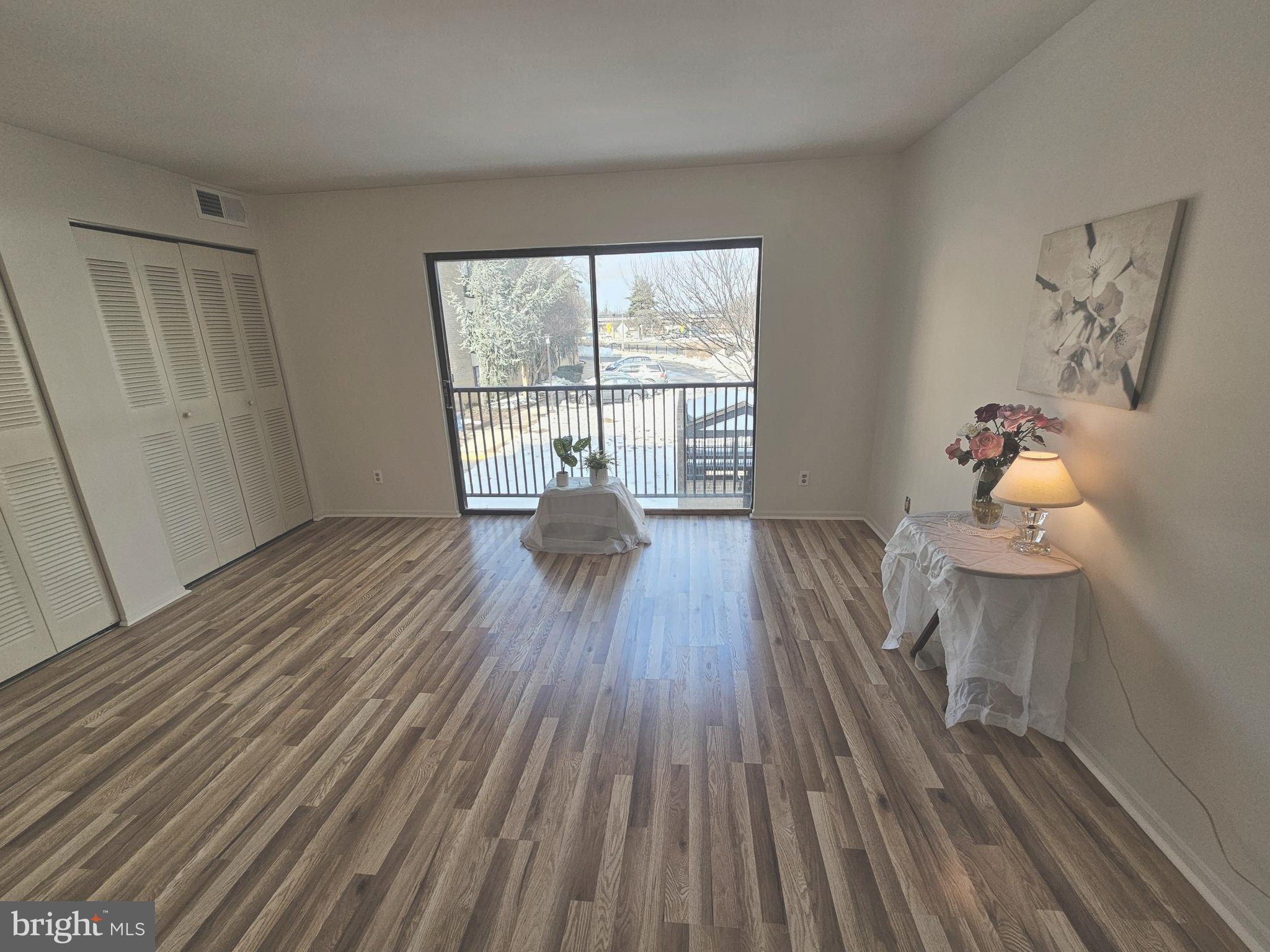 18 Monroe Street, Unit 201 Rockville, MD 20850 - Photo 23 of 28