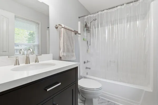 $459,900 | 1606 Windy Meadow Drive, Christiana, TN 37037