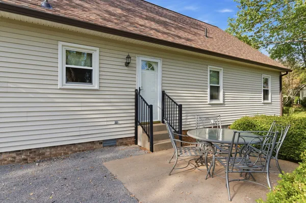 $459,900 | 1606 Windy Meadow Drive, Christiana, TN 37037