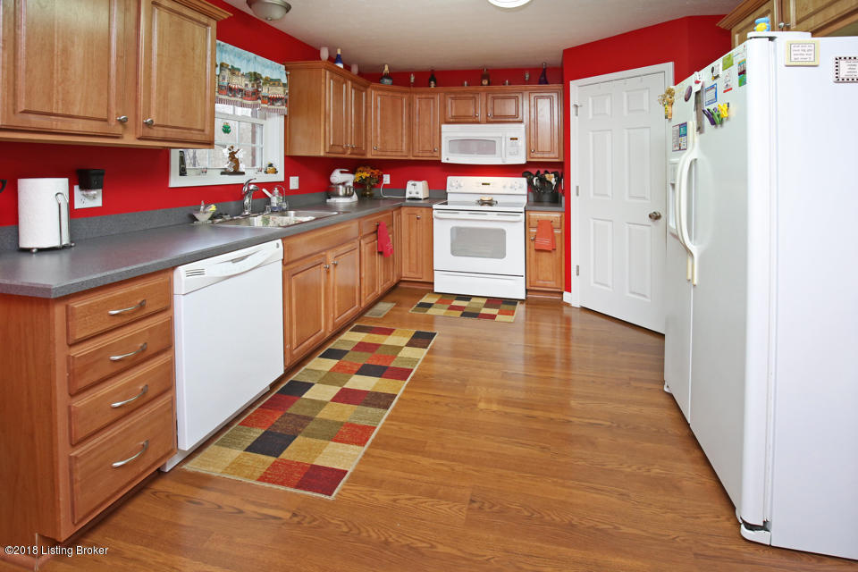 2087 Ridge Road Shepherdsville, KY 40165 - Photo 8 of 33 LREP5124