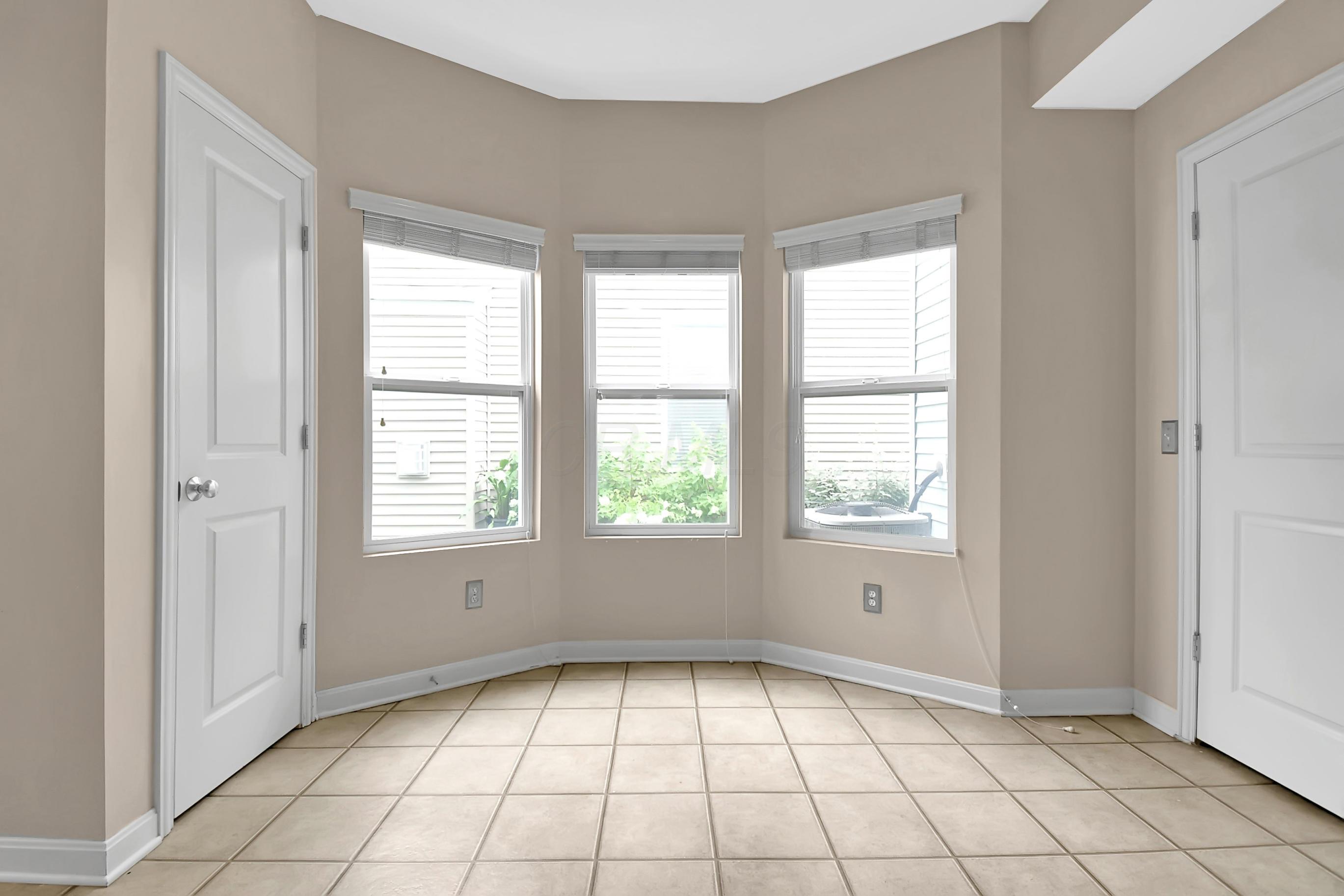5893 Myrick Road Dublin, OH 43016 - Photo 14 of 32 Gallery Image 14