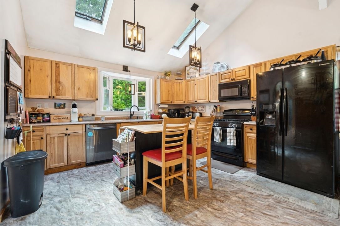 1238 Valley Road Washington, NH 03280 - Photo 20 of 42