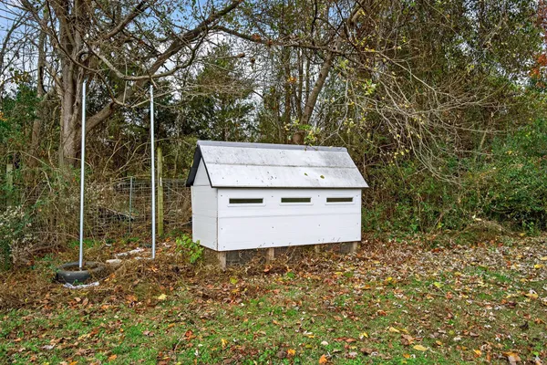 $219,900 | 188 Papermill Road, Quebeck, TN 38579
