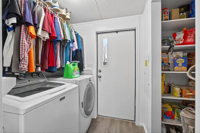 a view of a walk in closet