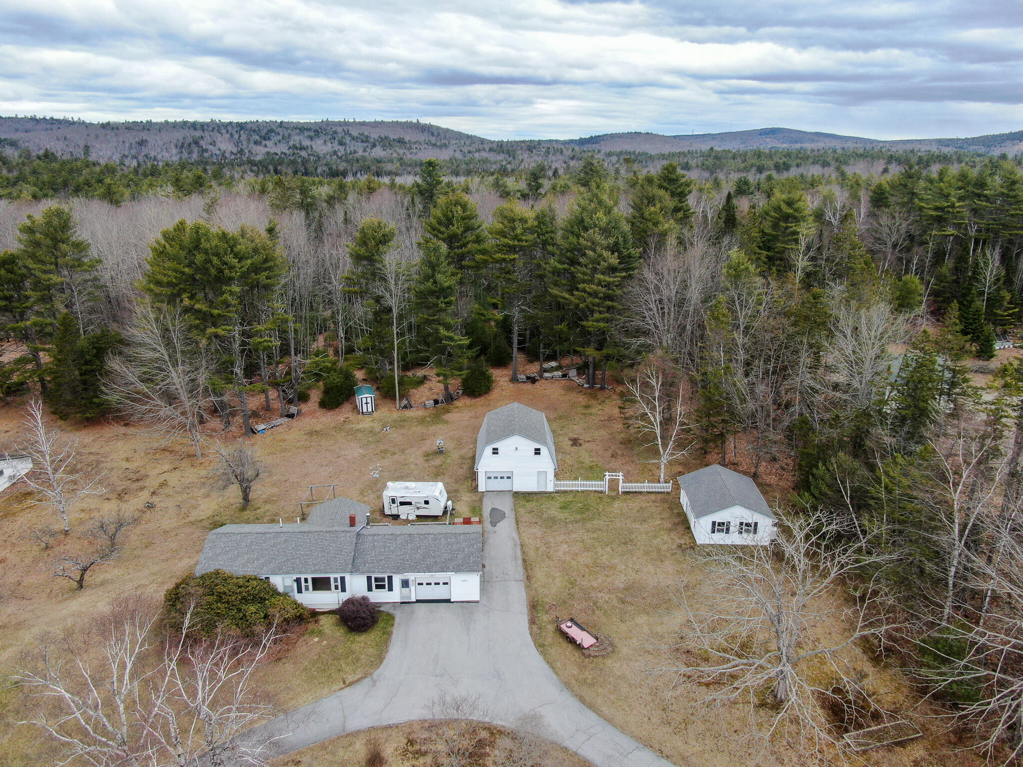 111 Town Farm Road Bucksport, ME 04416 - Photo 4 of 31 4