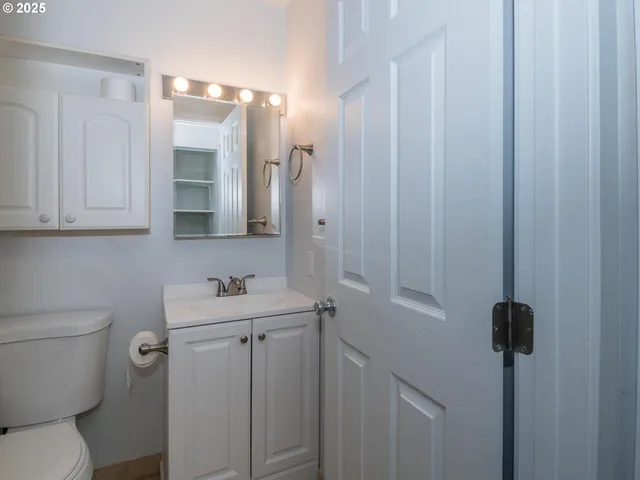 $174,900 | 2712 Southeast 138th Avenue, Unit 53, Portland, OR 97236