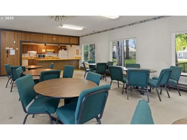 $174,900 | 2712 Southeast 138th Avenue, Unit 53, Portland, OR 97236