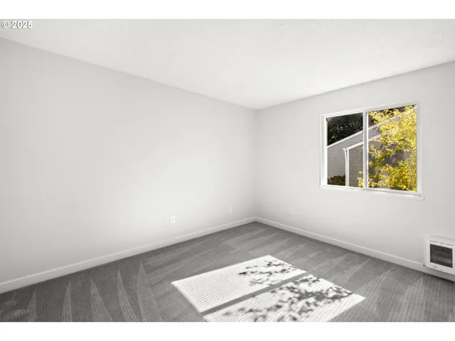 $174,900 | 2712 Southeast 138th Avenue, Unit 53, Portland, OR 97236