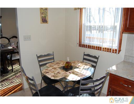 362 Wheeler Road North Brunswick, NJ 08902 - Photo 3 of 14 Gallery Image 3