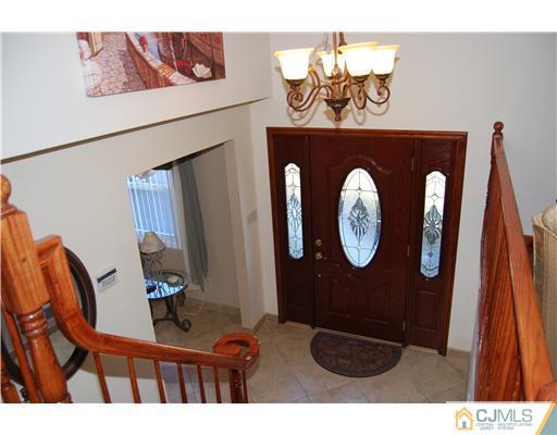 362 Wheeler Road North Brunswick, NJ 08902 - Photo 6 of 14 Gallery Image 6