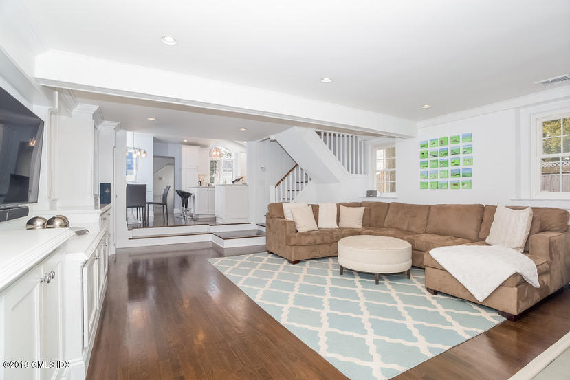 18 Spring Street Riverside, CT 06878 - Photo 17 of 35 022-Family_Room-5275972-small