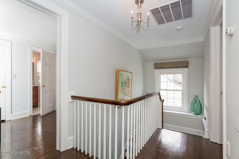 18 Spring Street Riverside, CT 06878 - Photo 19 of 35 030-Landing-5275982-small