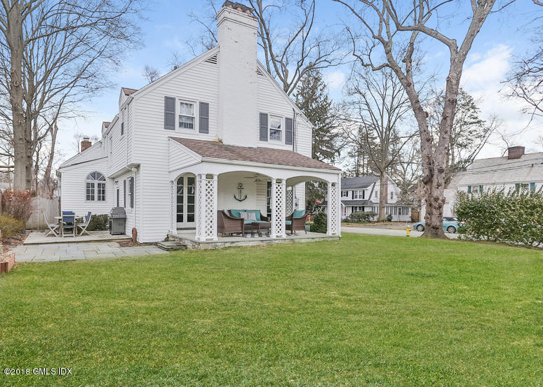 18 Spring Street Riverside, CT 06878 - Photo 3 of 35 060-Side_View-5281214-small