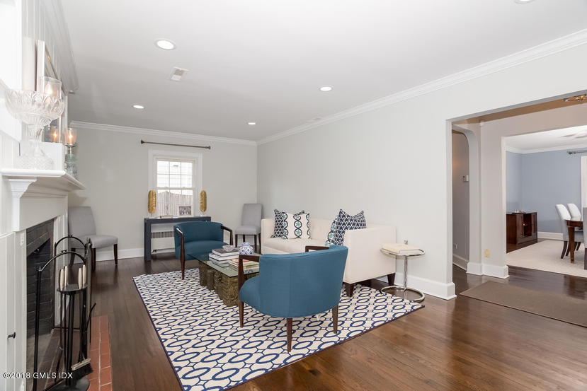 18 Spring Street Riverside, CT 06878 - Photo 8 of 35 007-Living_Room-5275967-small