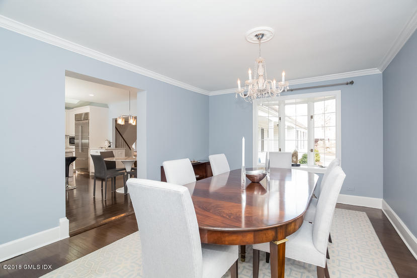 18 Spring Street Riverside, CT 06878 - Photo 10 of 35 011-Dining_Room-5275965-small