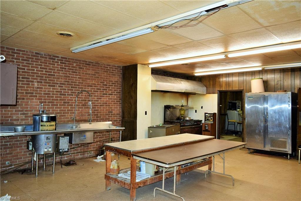 490 K Fork Road Madison, NC 27025 - Photo 29 of 30 Kitchen