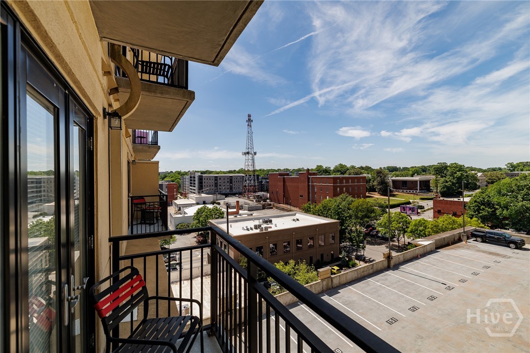 250 West Broad Street, Unit 708 Athens, GA 30601 - Photo 16 of 30