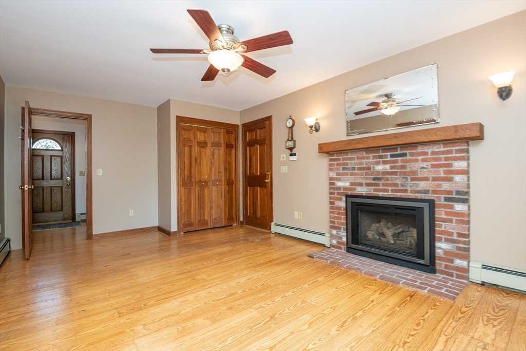 217 Maple Street Danvers, MA 01923 - Photo 10 of 42