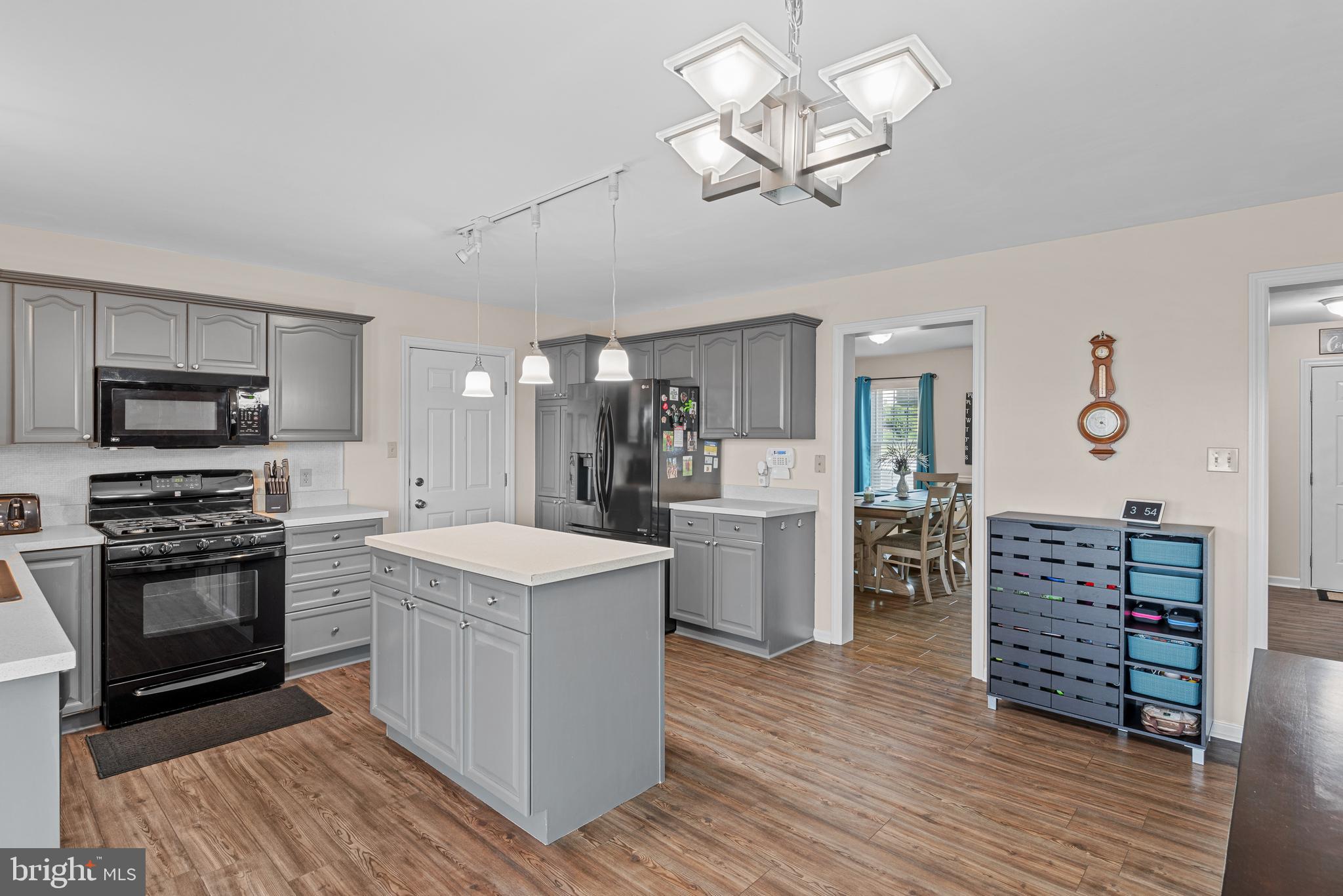 2395 Friesian Road York, PA 17406 - Photo 14 of 36 Gallery Image 14